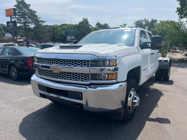 1GC4KVCYXKF112833 - 2019 CHEVROLET SILVERADO K3500 WHITE photo 2