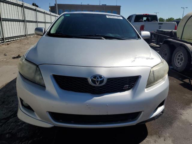 2T1BU4EE6AC438747 - 2010 TOYOTA COROLLA BASE 银色 照片 5