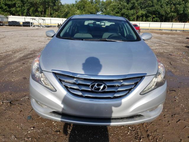 5NPEC4AB9DH784790 - 2013 HYUNDAI SONATA SE SILVER photo 5