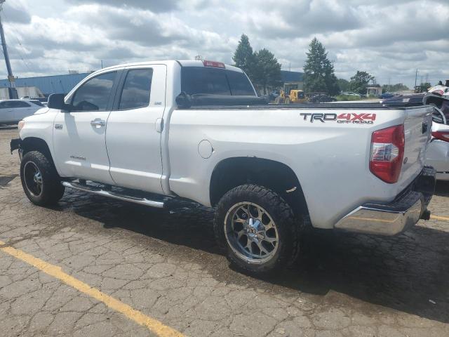5TFUY5F17GX519703 - 2016 TOYOTA TUNDRA DOUBLE CAB SR/SR5 WHITE photo 2