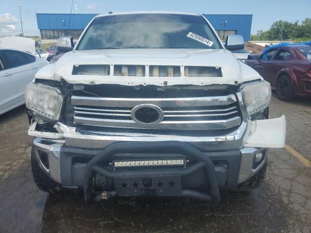 5TFUY5F17GX519703 - 2016 TOYOTA TUNDRA DOUBLE CAB SR/SR5 WHITE photo 5