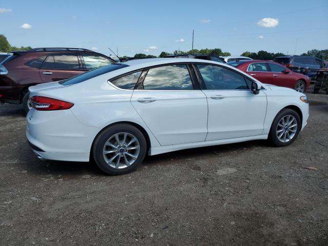 3FA6P0HD1HR404228 - 2017 FORD FUSION SE WHITE photo 3