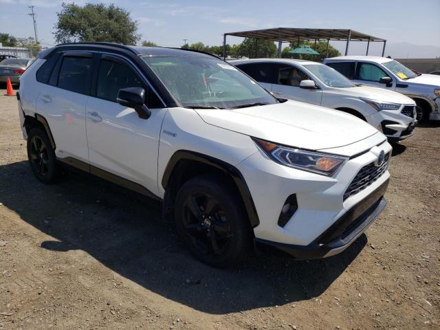 JTMEWRFV2LD541950 - 2020 TOYOTA RAV4 XSE WHITE photo 4