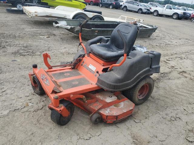 BMG5425K004142364 - 2014 BADB MOWER RED photo 2