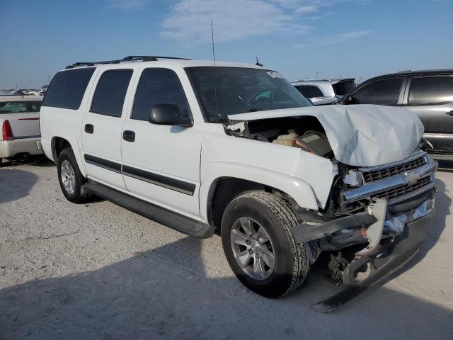 1GNEC16ZX5J103041 - 2005 CHEVROLET SUBURBAN C1500 WHITE photo 4