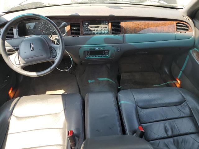 1LNHM81W8YY765457 - 2000 LINCOLN TOWN CAR EXECUTIVE BLACK photo 8
