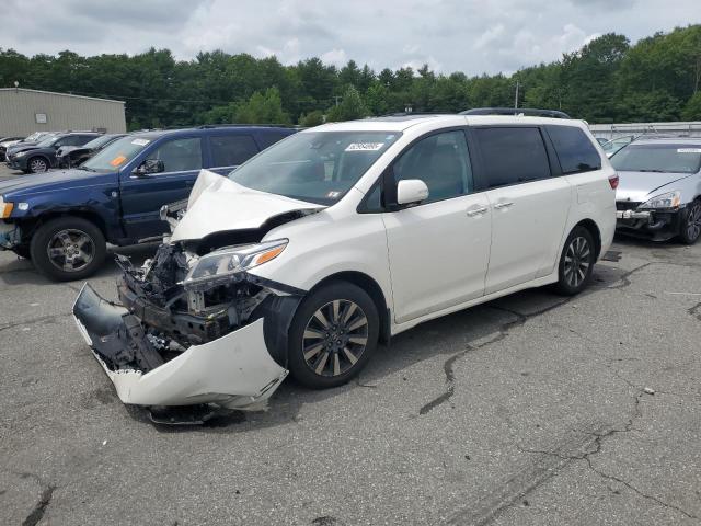 2018 TOYOTA SIENNA XLE, 