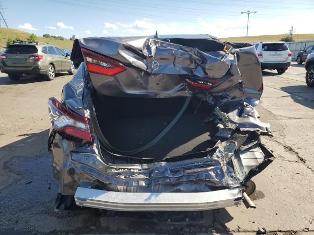 4T1C11AK5MU413543 - 2021 TOYOTA CAMRY LE 灰色 照片 6