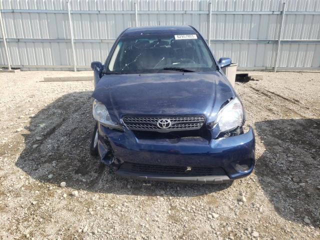 2T1KR32EX8C689880 - 2008 TOYOTA COROLLA MA XR BLUE photo 5