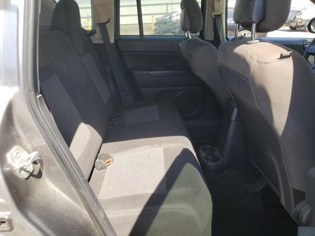 1C4NJDBB8ED538695 - 2014 JEEP COMPASS SPORT 灰色 照片 11