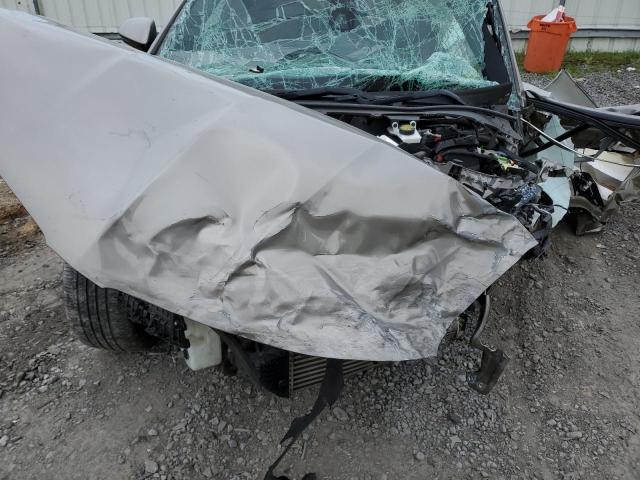 5LMCJ2D92GUJ00384 - 2016 LINCOLN MKC SELECT 银色 照片 11