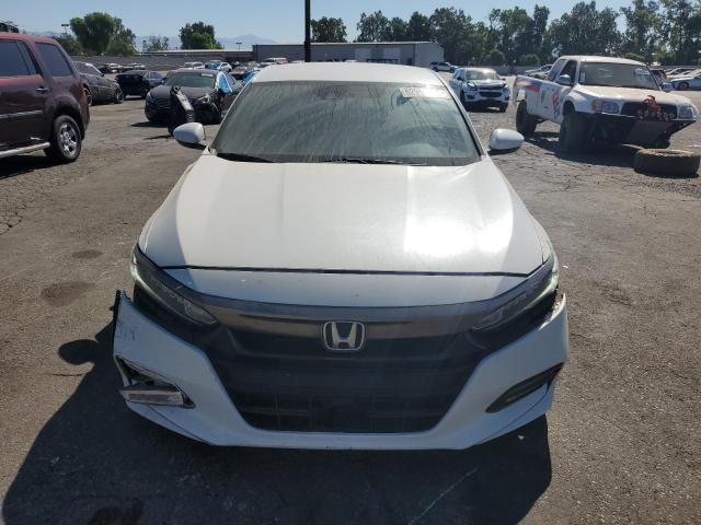 1HGCV1F35JA178022 - 2018 HONDA ACCORD SPORT თეთრი ფოტო 5