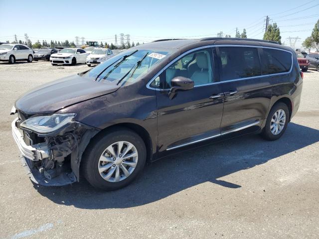 2C4RC1BG0HR635672 - 2017 CHRYSLER PACIFICA TOURING L BURGUNDY photo 1