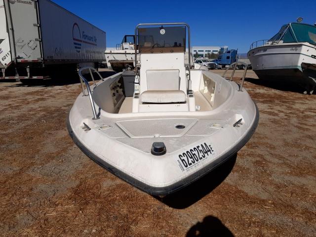 SB2S0174C696 - 1996 SUNB BOAT WHITE photo 9