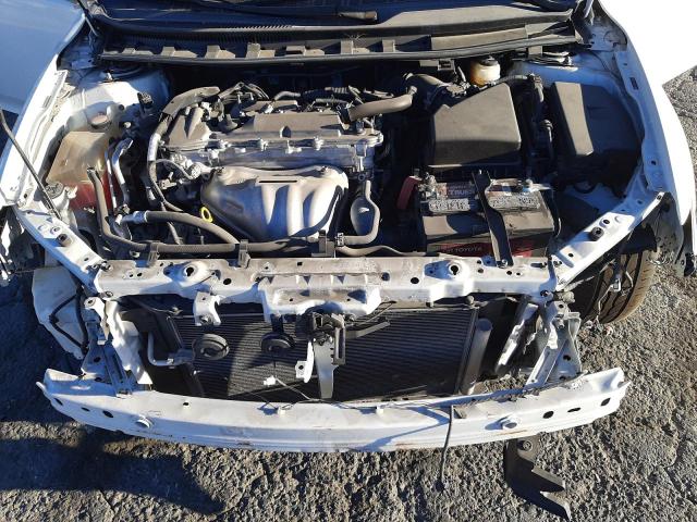 JTKJF5C72F3095606 - 2015 TOYOTA SCION TC 白色 照片 11