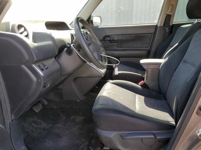 JTLZE4FE6B1125668 - 2011 TOYOTA SCION XB BROWN photo 7