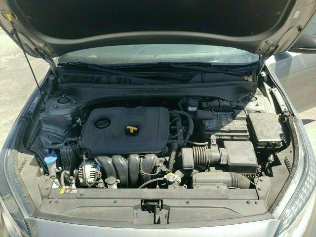 3KPF54ADXNE423798 - 2022 KIA FORTE GT LINE GRAY photo 11