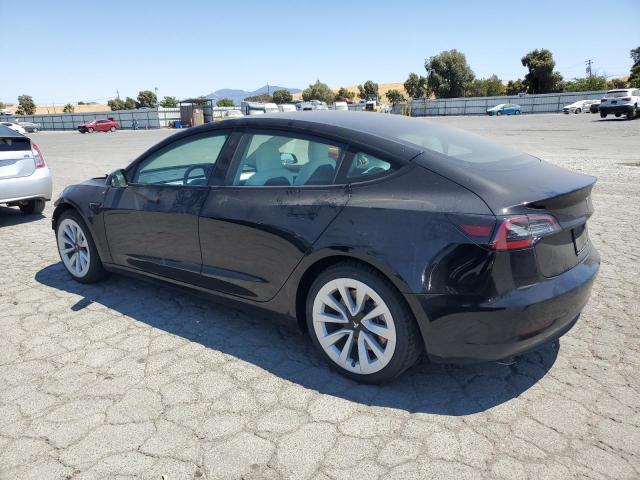 5YJ3E1EA5NF303032 - 2022 TESLA MODEL 3 შავი ფოტო 2