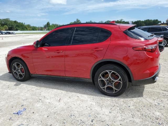 ZASPAKBN1L7C70566 - 2020 ALFA ROMEO STELVIO TI RED photo 2
