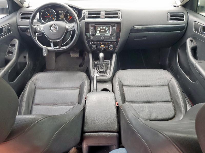 3VWLA7AJ3FM306865 - 2015 VOLKSWAGEN JETTA TDI 金色 照片 8