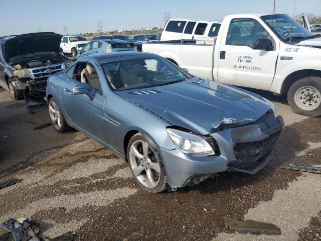 WDDPK5HA8CF033578 - 2012 MERCEDES-BENZ SLK 350 BLUE photo 4