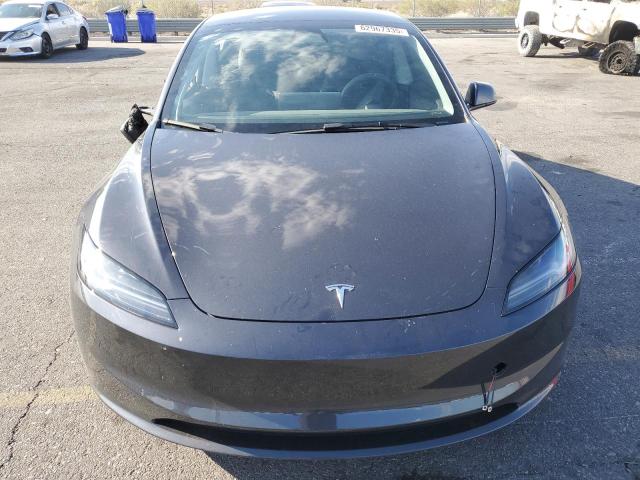 5YJ3E1EAXRF732236 - 2024 TESLA MODEL 3 فحمي صورة 5