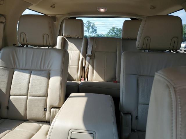 5LMFU27518LJ03278 - 2008 LINCOLN NAVIGATOR თეთრი ფოტო 10