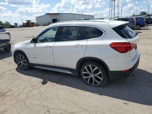 WBXHT3C39H5F82976 - 2017 BMW X1 XDRIVE28I WHITE photo 2