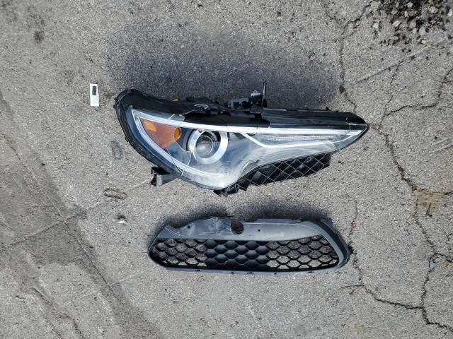 ZASPAKBN9N7D37921 - 2022 ALFA ROMEO STELVIO TI თეთრი ფოტო 13