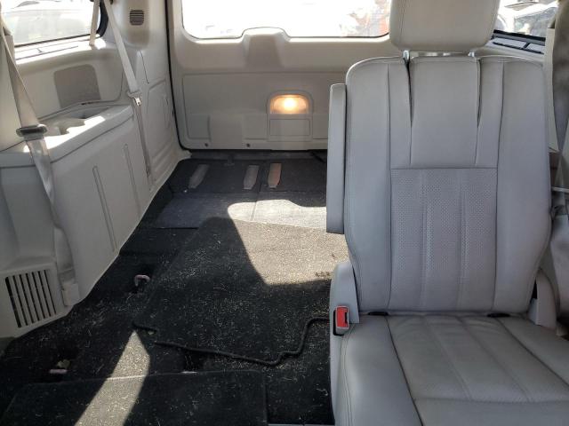 2C4RC1CG2CR192769 - 2012 CHRYSLER TOWN & COU TOURING L RED photo 10