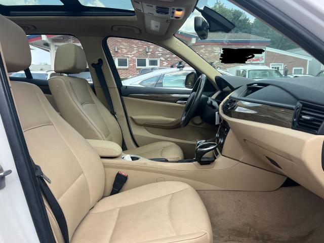 WBAVM5C59DVV89991 - 2013 BMW X1 XDRIVE35I WHITE photo 5