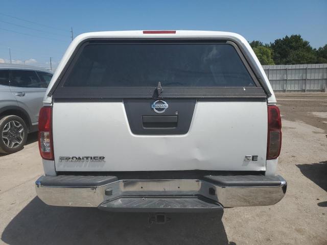 1N6BD06T58C414798 - 2008 NISSAN FRONTIER KING CAB XE WHITE photo 6