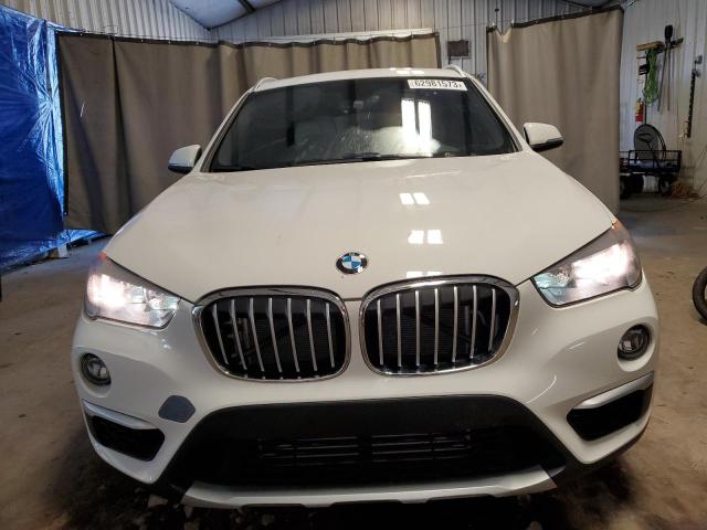 WBXHU7C31J3H43701 - 2018 BMW X1 SDRIVE28I WHITE photo 5