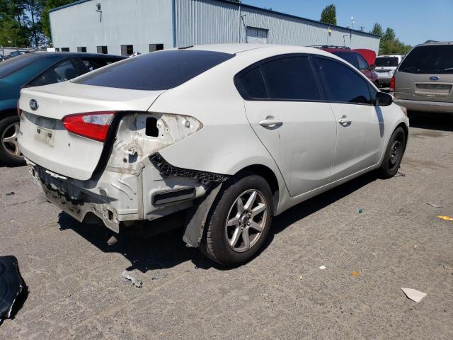 KNAFK4A65F5347864 - 2015 KIA FORTE LX WHITE photo 3