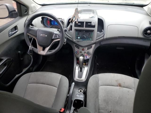 1G1JA5SH7D4141477 - 2013 CHEVROLET SONIC LS Gümüş foto 8