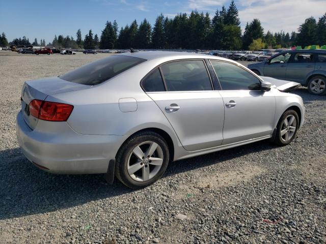 3VW3L7AJ9DM409358 - 2013 VOLKSWAGEN JETTA TDI SILVER photo 3