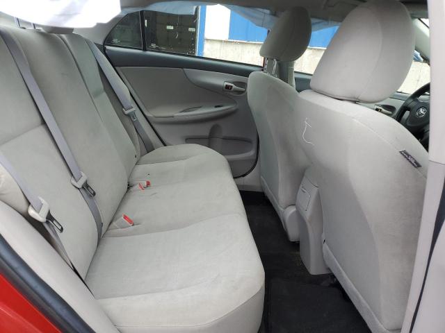 2T1BU4EE2BC600133 - 2011 TOYOTA COROLLA BASE RED photo 10