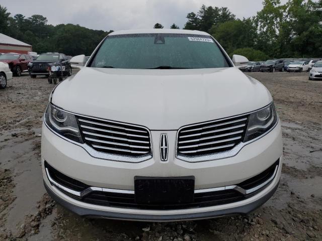 2LMTJ8KR2GBL87390 - 2016 LINCOLN MKX SELECT WHITE photo 5