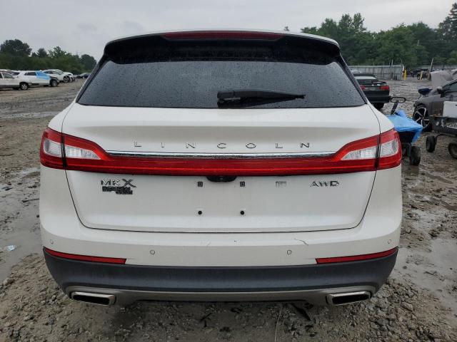 2LMTJ8KR2GBL87390 - 2016 LINCOLN MKX SELECT WHITE photo 6