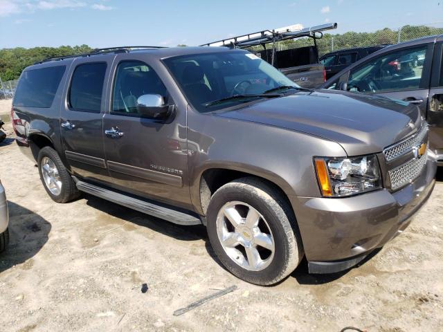 1GNSKHE77ER167277 - 2014 CHEVROLET SUBURBAN K1500 LS TAN photo 4