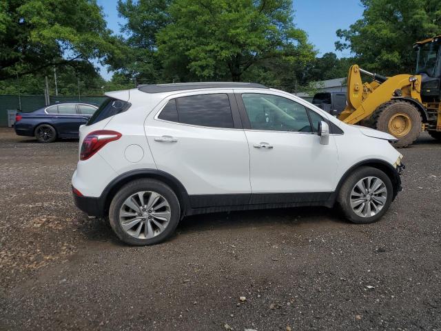 KL4CJASB4JB527988 - 2018 BUICK ENCORE PREFERRED WHITE photo 3