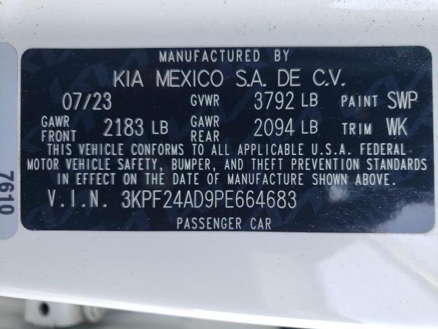 3KPF24AD9PE664683 - 2023 KIA FORTE LX WHITE photo 12