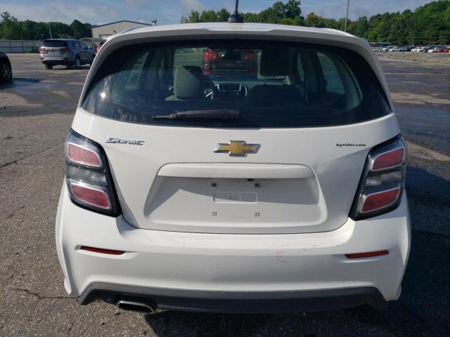 1G1JG6SH3H4155631 - 2017 CHEVROLET SONIC WHITE photo 6