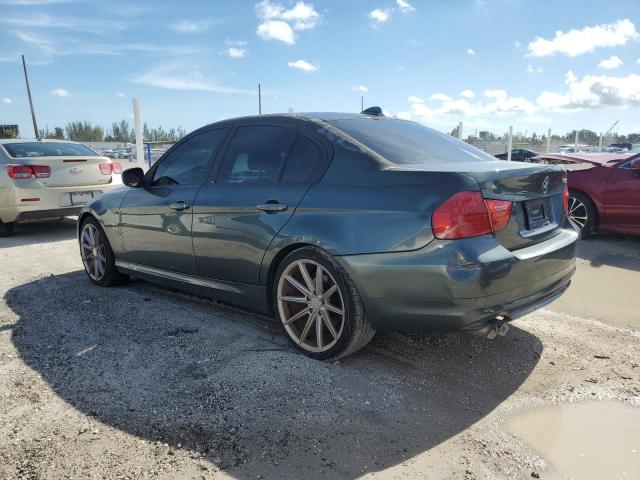 WBAPK7C56BA971619 - 2011 BMW 328 XI GRAY photo 2