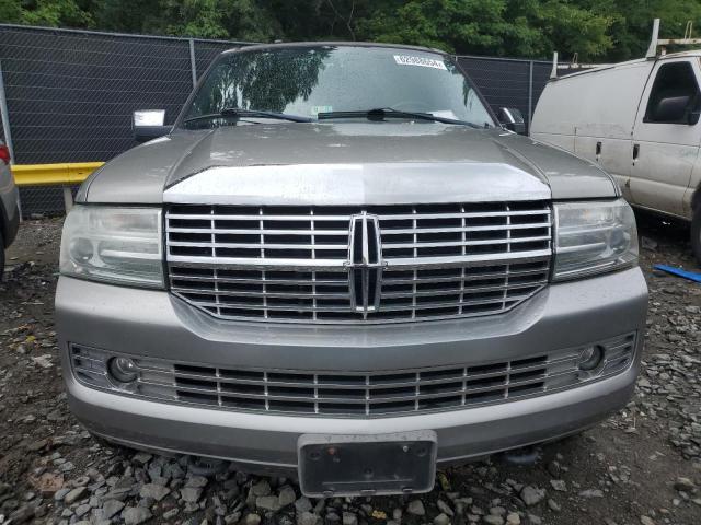 5LMFU27518LJ03958 - 2008 LINCOLN NAVIGATOR ნაცრისფერი ფოტო 5