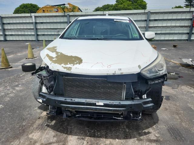 5NMZT3LB0JH102039 - 2018 HYUNDAI SANTA FE S WHITE photo 5