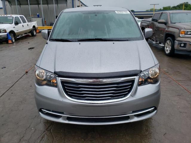 2C4RC1HGXGR142149 - 2016 CHRYSLER TOWN & COU S SILVER photo 5