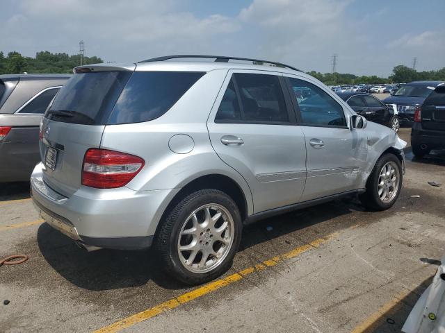 4JGBB75E06A046779 - 2006 MERCEDES-BENZ ML 500 SILVER photo 3