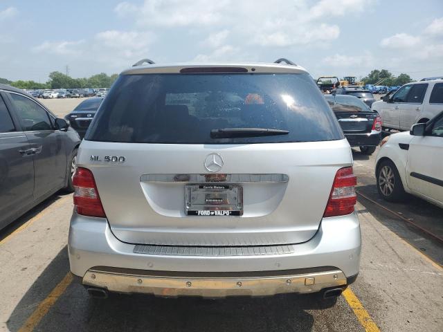 4JGBB75E06A046779 - 2006 MERCEDES-BENZ ML 500 SILVER photo 6