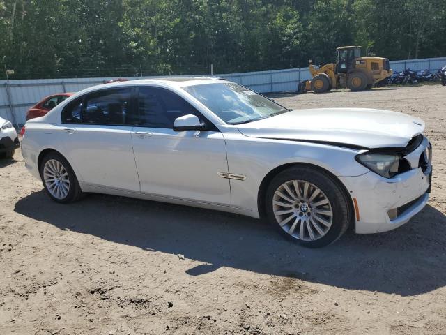 WBAKC8C59AC430774 - 2010 BMW 750 LI XDRIVE WHITE photo 4